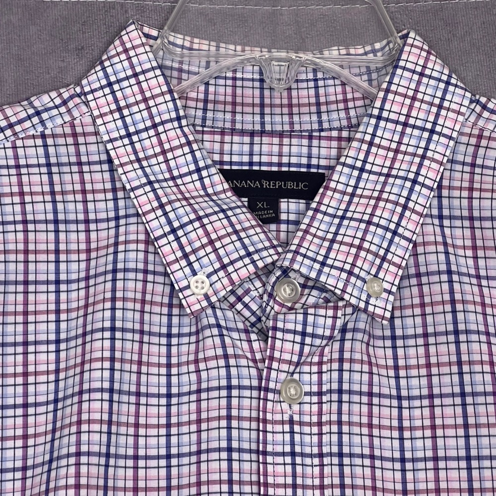 Banana Republic Button Down Shirt Mens XL White Purple Plaid Excellent Stretch
